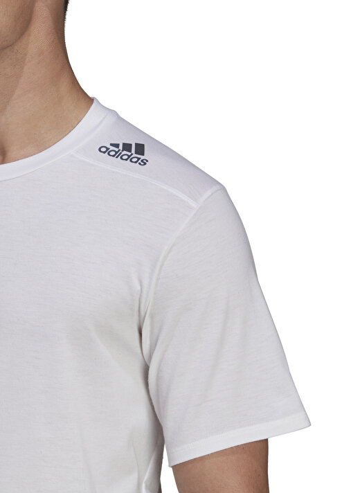 adidas Beyaz Erkek Yuvarlak Yaka Regular Fit T-Shirt HA6363-M D4T TEE           WHI 4