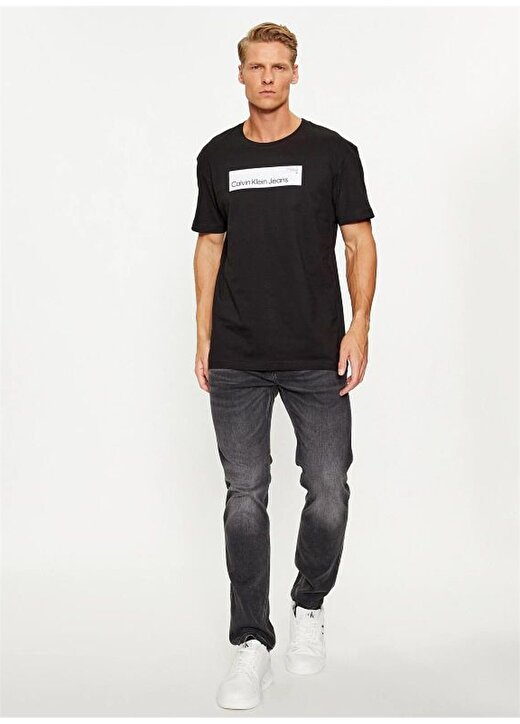 Calvin Klein Jeans Bisiklet Yaka Baskılı Siyah Erkek T-Shirt J30J324018BEH 2