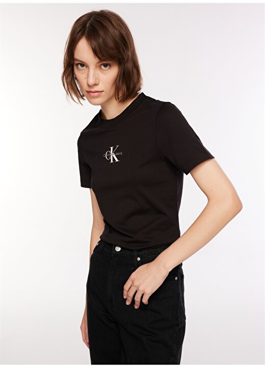 Calvin Klein Jeans Bisiklet Yaka Düz Siyah Kadın T-Shirt J20J221426 2