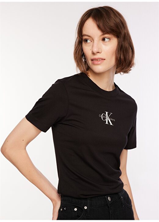 Calvin Klein Jeans Bisiklet Yaka Düz Siyah Kadın T-Shirt J20J221426 4