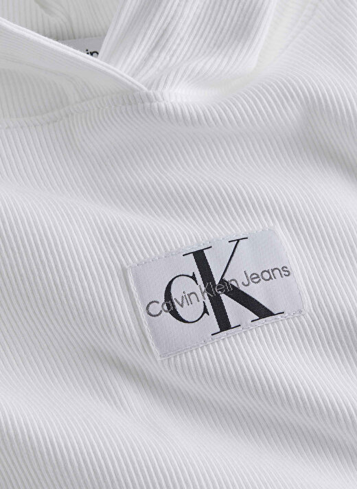 Calvin Klein Jeans Kapüşon Yaka Düz Beyaz Kadın T-Shirt J20J221441 3