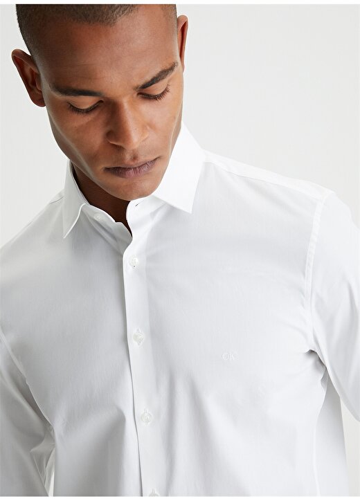 Calvin Klein Slim Fit Düğmeli Yaka Beyaz Erkek Gömlek K10K1082290K4 2