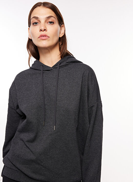 People By Fabrika Antrasit Kadın Kapüşonlu Düz Sweatshirt FW23-AW22-SV0210-9    1