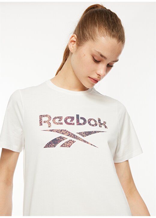 Reebok Beyaz Kadın Yuvarlak Yaka T-Shirt IL4783 MODERN SAFARI GRAPHIC TEE 2