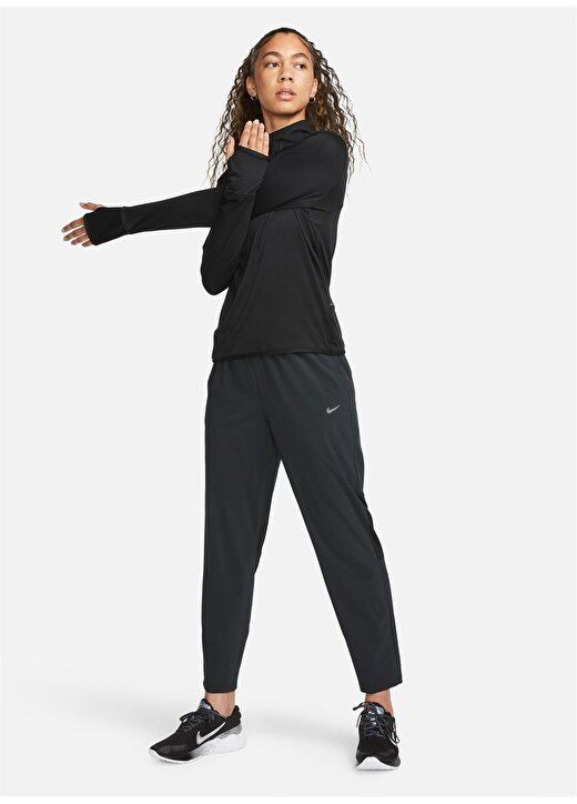 Nike Siyah - Gri - Gümüş Kadın Regular Fit Eşofman Altı FB7029-010 W NK FAST DF MR 7/8 PANT 3