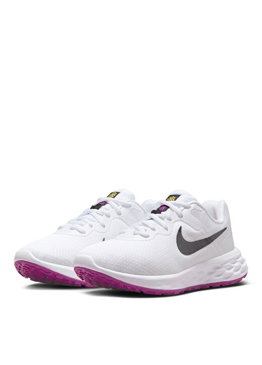 Nike Beyaz Kadın Koşu Ayakkabısı DC3729-106 W REVOLUTION 6 NN 3