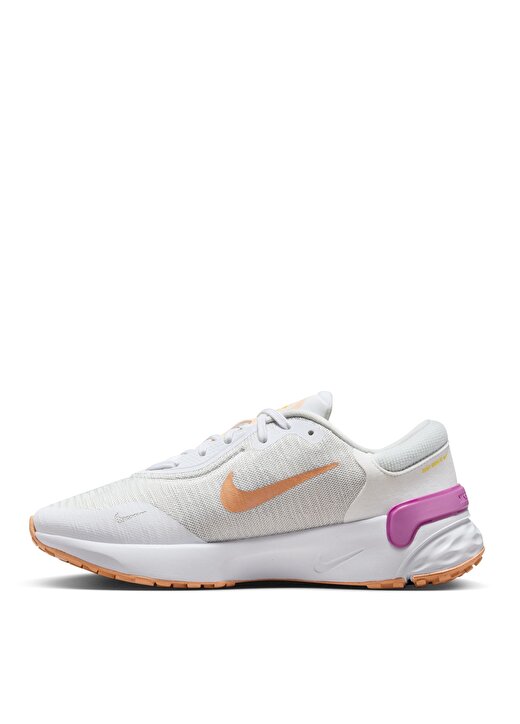 Nike Beyaz Kadın Koşu Ayakkabısı DR2682-102 W RENEW RUN 4 2