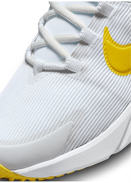 Nike Çocuk Beyaz Yürüyüş Ayakkabısı DX7615-101 NIKE STAR RUNNER 4 NN (G 3