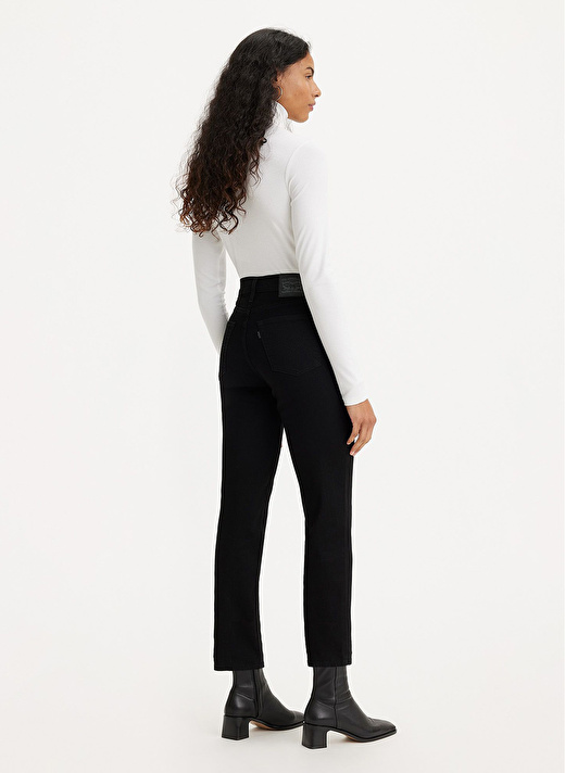 Levis 724 HIRISE STRAIGHT CROP SOFT BLACK  Siyah Kadın Yüksek Belli Straight Denim Pantolon  3