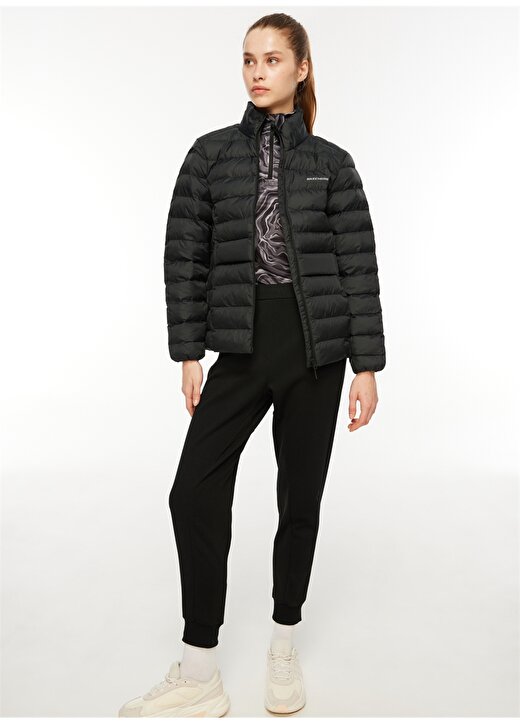 Skechers Siyah Kadın Regular Fit Ceket Pop Up Detailed Padded Jacket 3