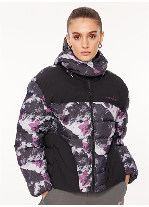Skechers Siyah Kadın Regular Fit Ceket 232062-001W Outerwear Padded Jacket 1