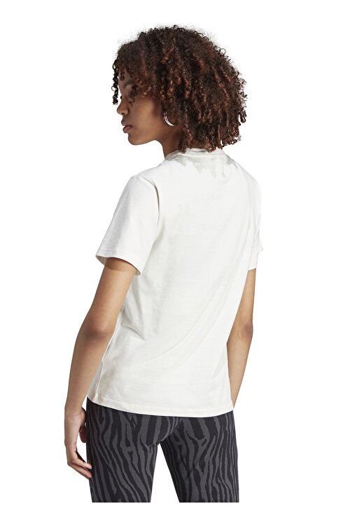 Adidas Beyaz Kadın Yuvarlak Yaka Baskılı T-Shirt IJ7781 ANIMAL TEE A CLO 2
