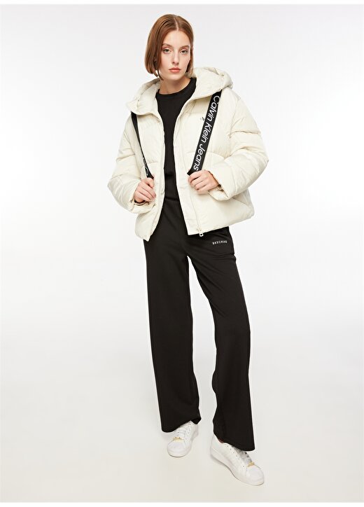 Calvin Klein Jeans Beyaz Kadın Mont J20J221901YBI 2