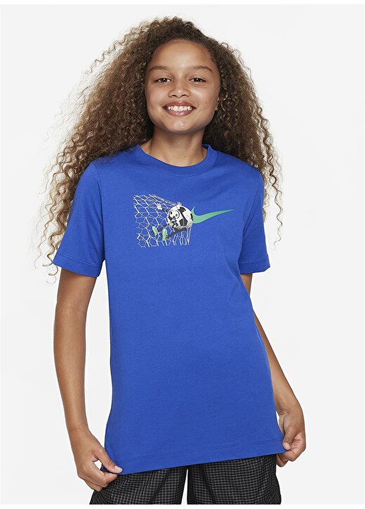 Nike Düz Mavi Erkek Çocuk T-Shirt FD3974-480 K NSW TEE SOCCER BALL FA 1