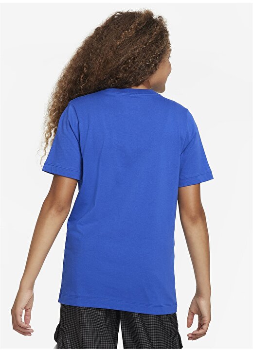 Nike Düz Mavi Erkek Çocuk T-Shirt FD3974-480 K NSW TEE SOCCER BALL FA 2