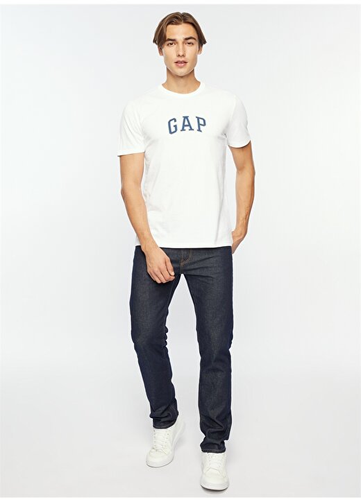 Gap Bisiklet Yaka Nakışlı Beyaz Erkek T-Shirt 570044 1