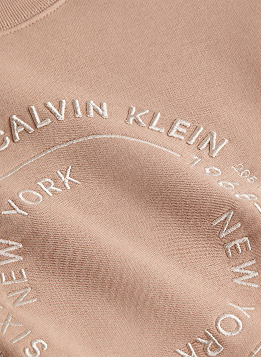 Calvin Klein Bisiklet Yaka Baskılı Deve Tüyü Kadın Sweatshırt K20K205712PCE 3