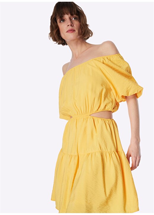 Fabrika Straplez Yaka Düz Sarı Diz Üstü Kadın Elbise F4SL-ELB0832 4