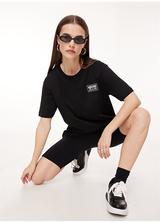 Moschino Jeans Bisiklet Yaka Düz Siyah Kadın T-Shirt A0709 1
