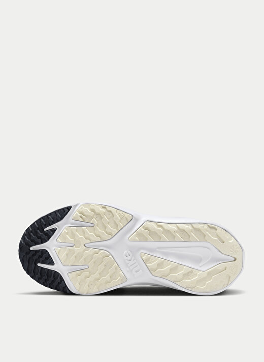 Nike Siyah Erkek Yürüyüş Ayakkabısı DX7614-401 NIKE STAR RUNNER 4 NN (P 4
