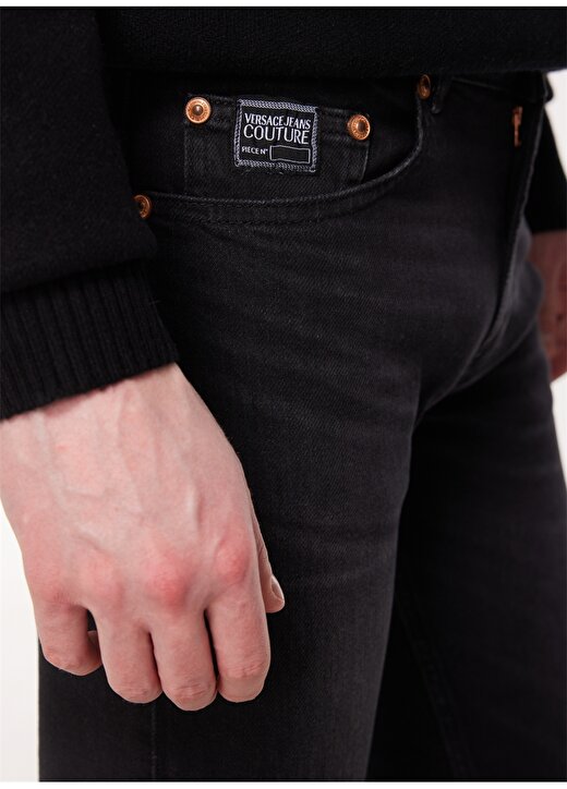 Versace Jeans Couture Normal Bel Normal Paça Slim Fit Siyah Erkek Denim Pantolon 75GAB5D0CDW81909 4