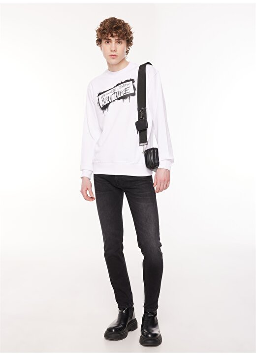Versace Jeans Couture Bisiklet Yaka Beyaz Erkek Sweatshırt 75GAIT15CF01O003 3
