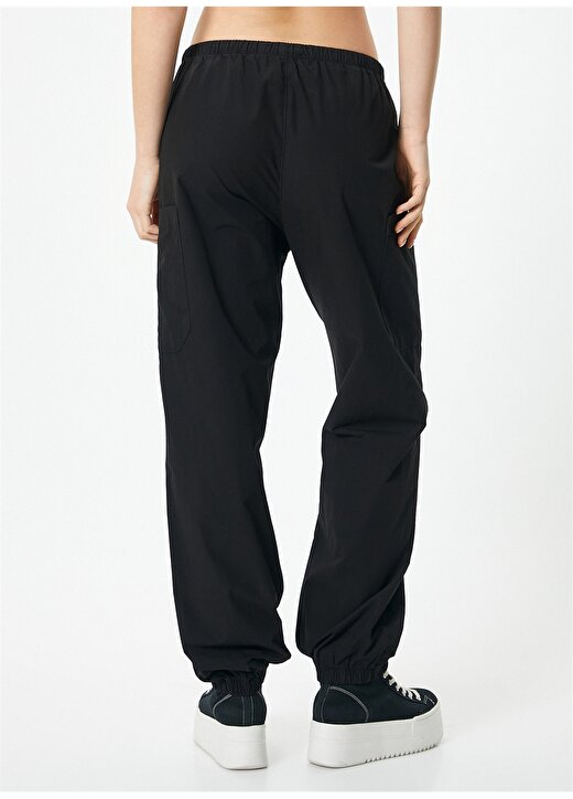 Koton Normal Bel Slim Fit Siyah Kadın Kargo Pantolon 4SAL40030MW 4