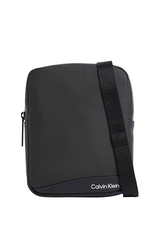 Calvin Klein Siyah Erkek 17X20,5X6 Cm Postacı Çantası RUBBERIZED CONV REPORTER S 1