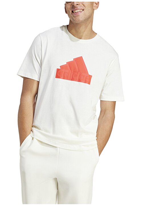 Adidas Beyaz Erkek Yuvarlak Yaka Normal Kalıp T-Shirt IN3321 M 1