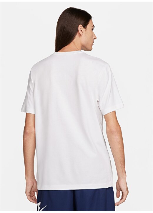 Nike Beyaz Erkek Bisiklet Yaka Standart Fit T-Shirt FQ8034-100-M NSW TEE 12MO FUTURA SP 4