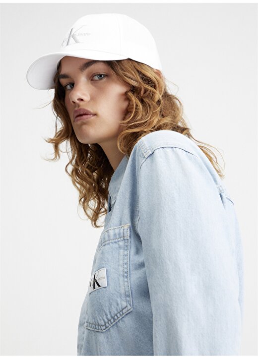 Calvin Klein Jeans Beyaz Kadın Şapka K60K6102800LI 1