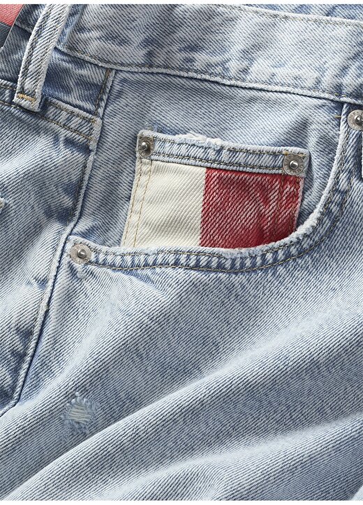 Tommy Jeans Yüksek Bel Düz Paça Normal Açık Mavi Kadın Denim Pantolon MOM JEAN UH TPR FLAG BH6015 4