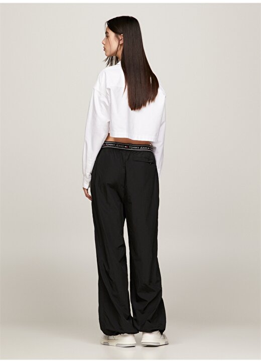 Tommy Jeans Normal Gömlek Yaka Düz Beyaz Kadın Gömlek TJW CRP BADGE SHIRT 4