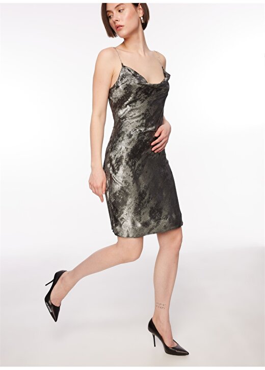 Guess Kare Yaka Siyah - Metalik Standart Kadın Elbise W4RK77WFQA0-F902 2