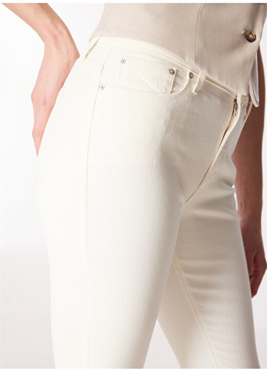 Guess Normal Bel Normal Paça Flare Kırık Beyaz Kadın Denim Pantolon W4RA0LD4QQ0-F1P5 4