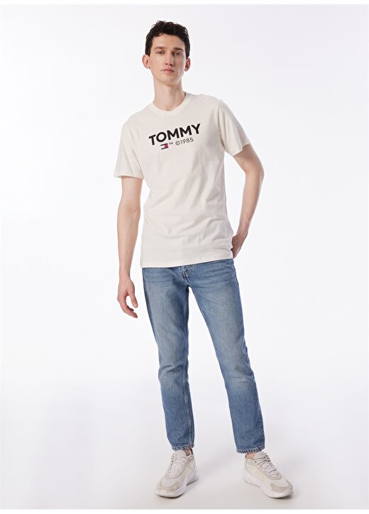 Tommy Jeans Baskılı Beyaz Erkek T-Shirt DM0DM18264YBH 2