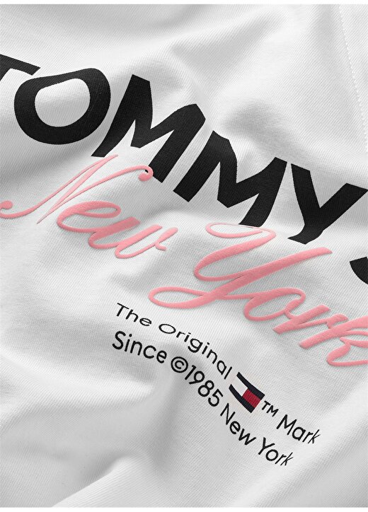 Tommy Jeans Düz Beyaz Erkek T-Shirt DM0DM18286YBR 2