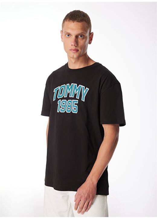Tommy Jeans Baskılı Siyah Erkek T-Shirt DM0DM18559BDS 3