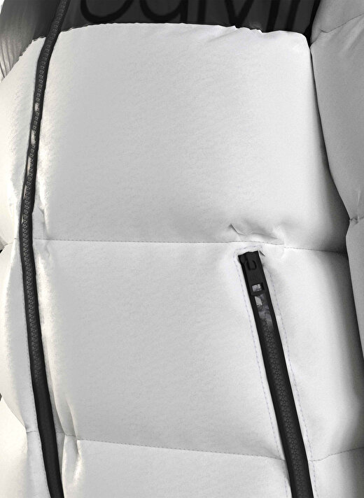 Calvin Klein Jeans Logolu Renk Bloklu Dik Yaka Su İtici Beyaz Erkek Mont J30J324667YAF 3