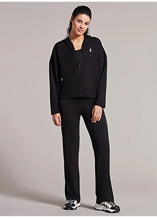 Skechers Siyah Kadın Kapüşon Yaka Regular Fit Sweatshirt S241123-001 Soft Touch W Full Zip H 1