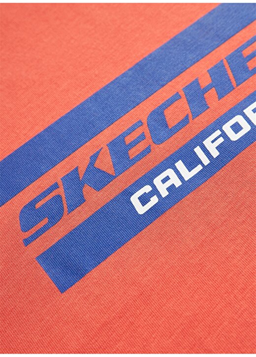 Skechers Kırmızı Erkek Bisiklet Yaka Regular Fit T-Shirt S241056-600 Graphic 4