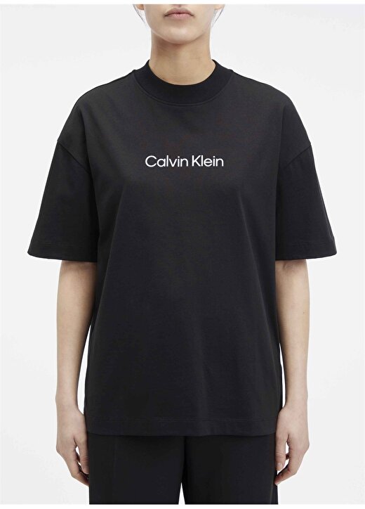 Calvin Klein Bisiklet Yaka Düz Siyah Kadın T-Shirt HERO LOGO OVERSIZED T SHIRT 1