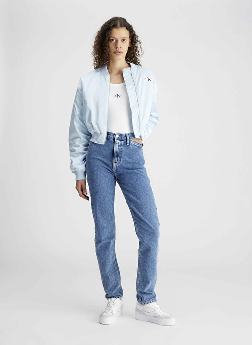 Calvin Klein Jeans Yüksek Bel Düz Paça Normal Açık Mavi Kadın Denim Pantolon J20J2224331AA 1