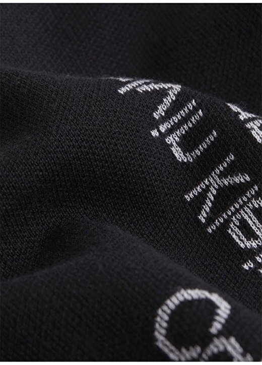 Calvin Klein Jeans Yuvarlak Yaka Normal Desenli Siyah Kazak Kadın J20J2226220GP 2