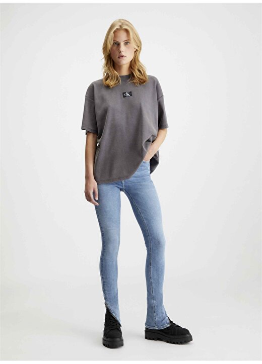 Calvin Klein Jeans Bisiklet Yaka Düz Koyu Gri Kadın T-Shirt J20J223278PT2 1