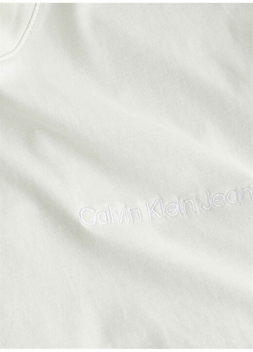 Calvin Klein Jeans Bisiklet Yaka Baskılı Beyaz Kadın T-Shirt J20J223701CGA 2
