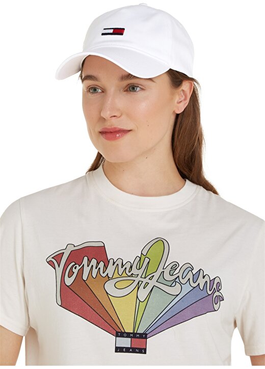 Tommy Jeans Beyaz Kadın Şapka TJW ELONGATED FLAG CAP 1