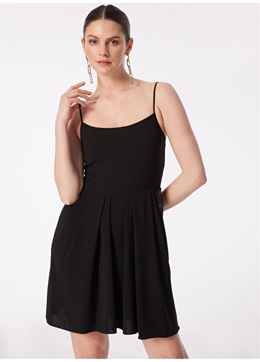 Armani Exchange Kare Yaka Düz Siyah Standart Kadın Elbise 3DYA31 4