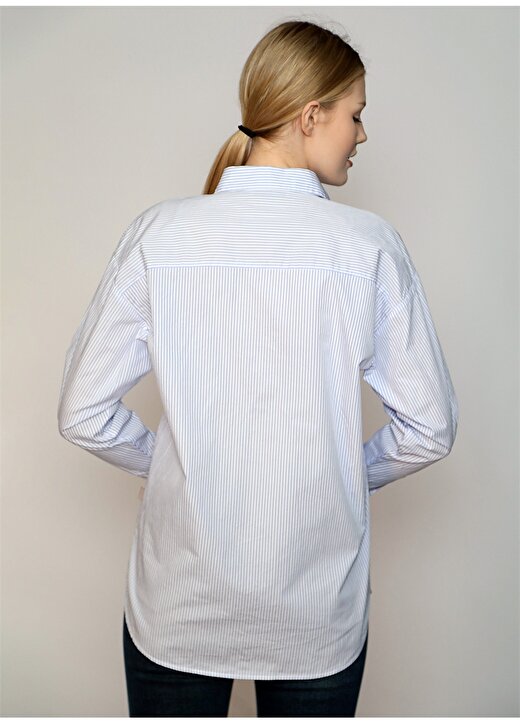 Lee Cooper Regular Fit Klasik Yaka Çizgili Mavi Kadın Gömlek 242 LCF 241004 SANDES MAVİ 3