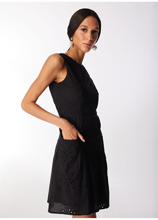 Selen O Yaka Desenli Siyah Standart Kadın Elbise 24YSL7407 1